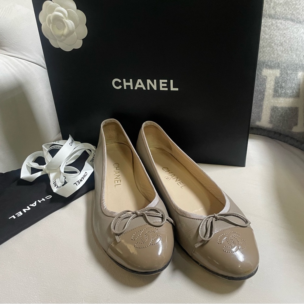 Chanel ballet flats